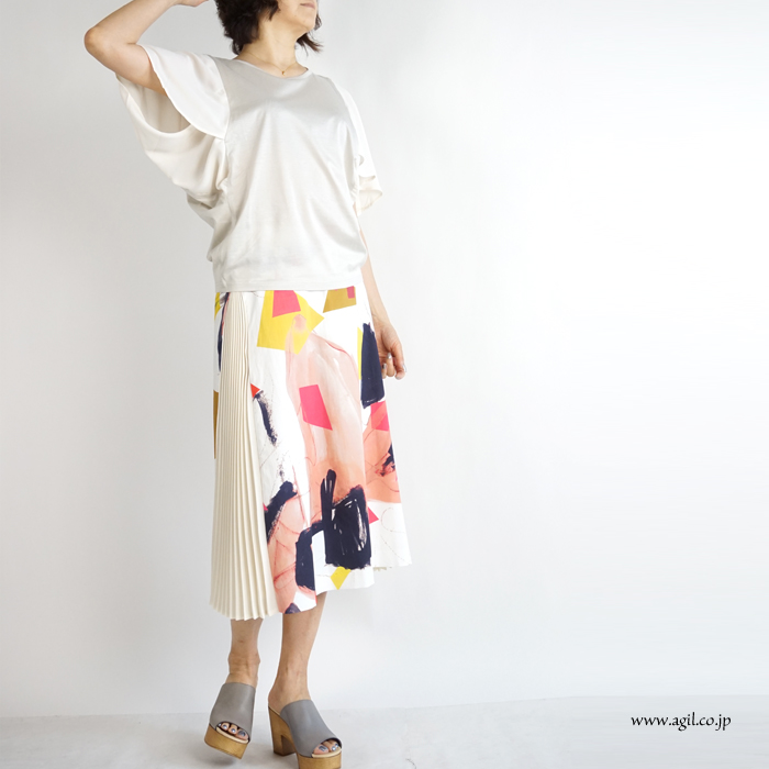 isato design works (イサトデザインワークス) シフォン袖 フレアースリーブ サイド切替カットソー レディース